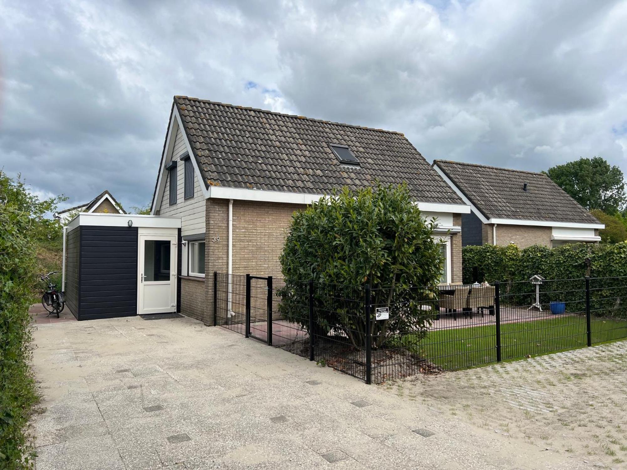 Deltageul 39 Noordzeepark - Ruim En Rustig Gelegen Vakantiehuis Nabij Strand - Geen Verhuur Aan Bedrijven Ouddorp Ngoại thất bức ảnh
